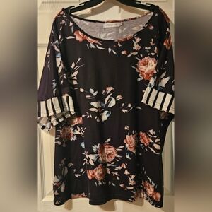 Miss Look Floral Top